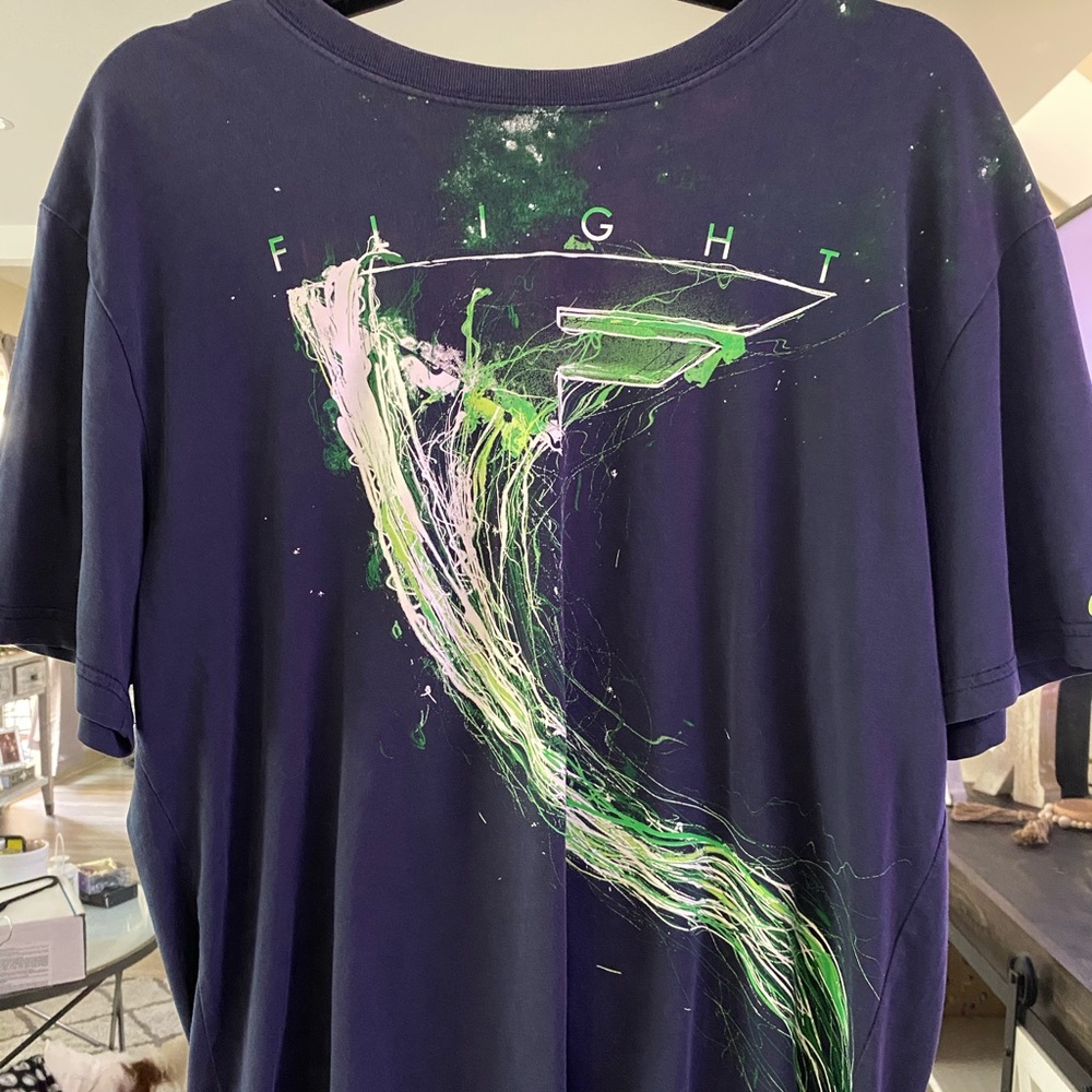 Men’s Nike Shirt